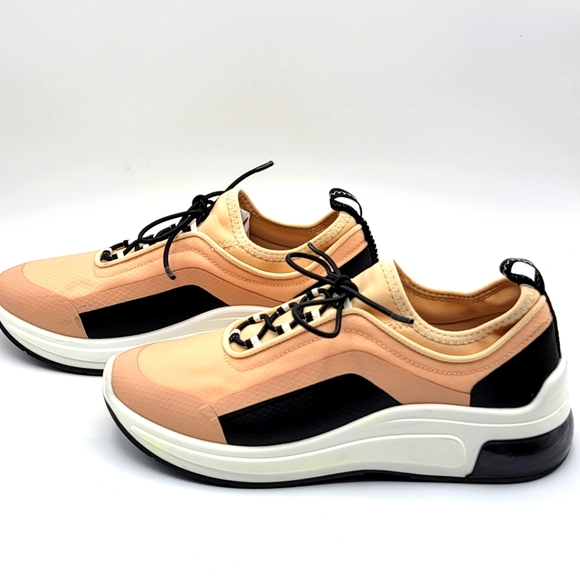 Steve Madden Sneakers Size 8.5M. #1084 - Picture 3 of 7